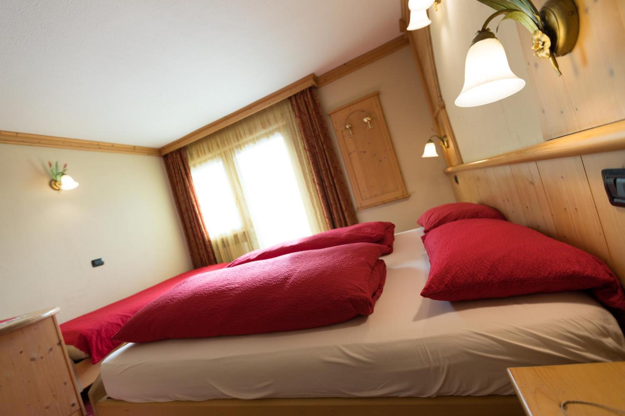 Hotel Champagne Livigno Luaran gambar