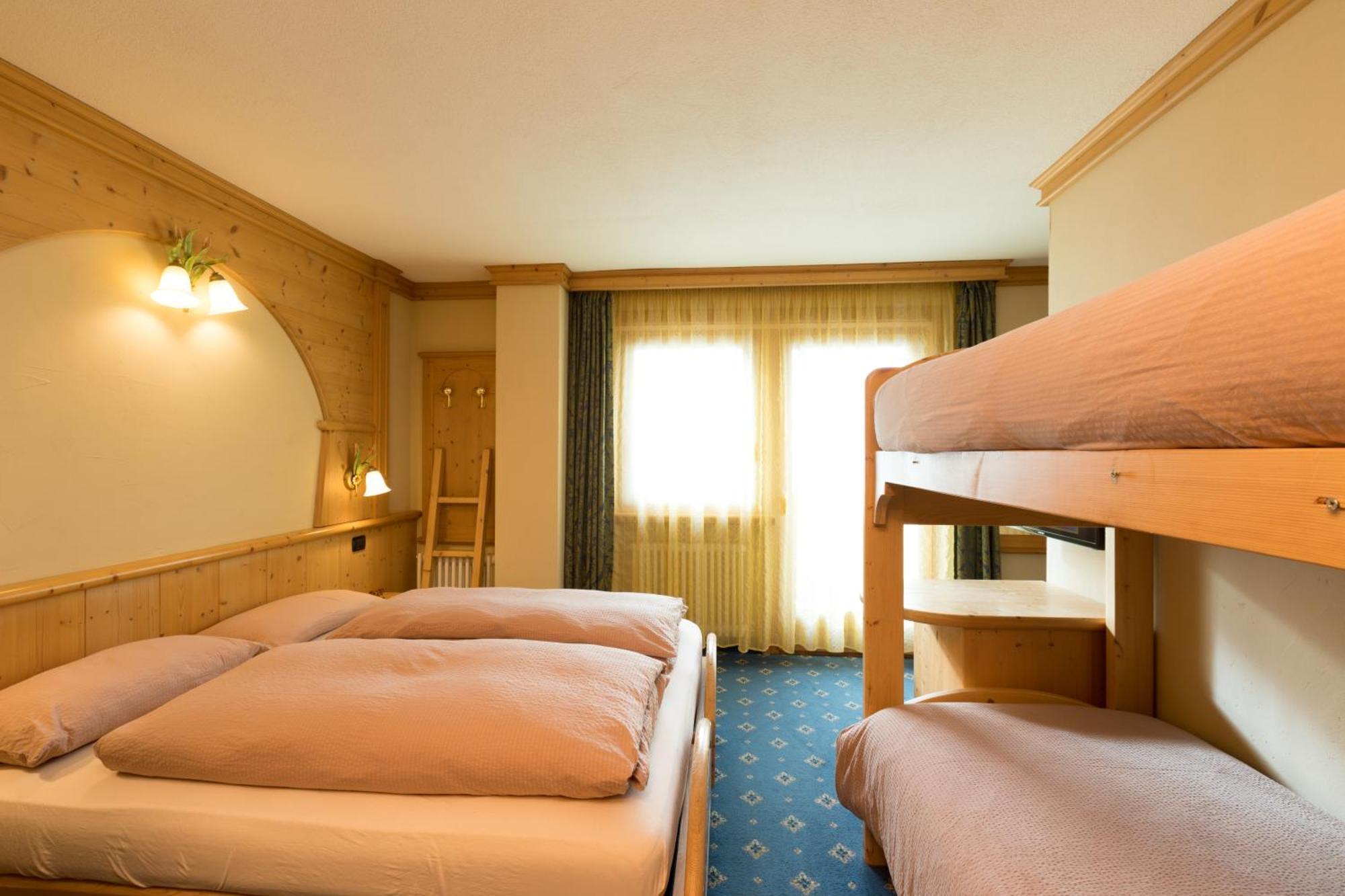 Hotel Champagne Livigno Luaran gambar