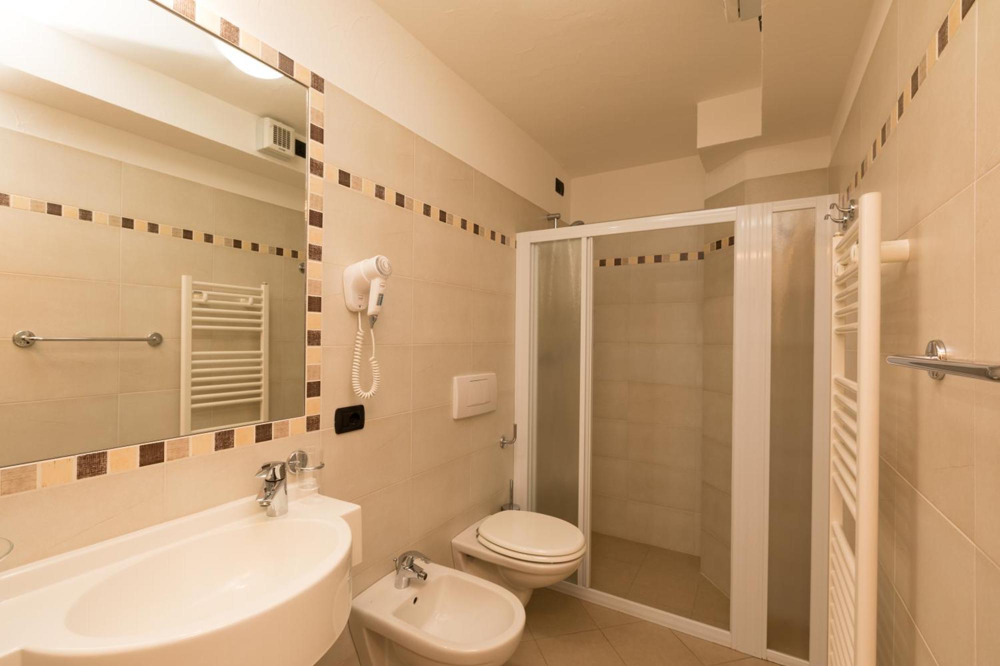 Hotel Champagne Livigno Luaran gambar