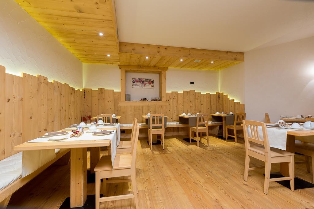 Hotel Champagne Livigno Luaran gambar