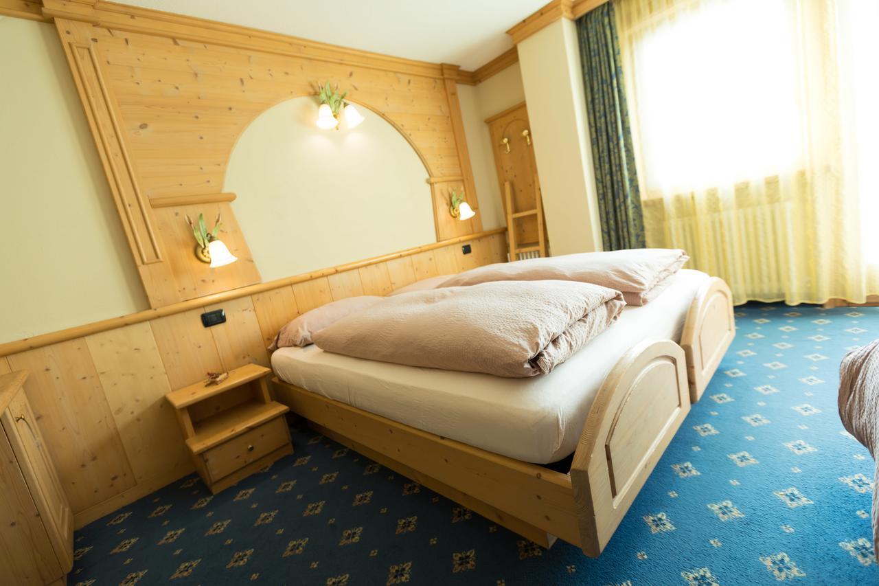 Hotel Champagne Livigno Luaran gambar
